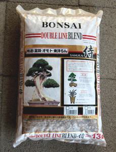 Pollice Verde – Terriccio Per Bonsai Di Conifere Kiryuzuna – Granulo 2/5 Mm – 5 Litri
