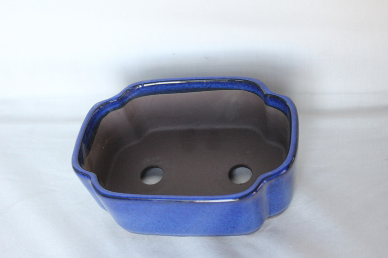 Pinched corner pot oval 7.25"L, very thin rim