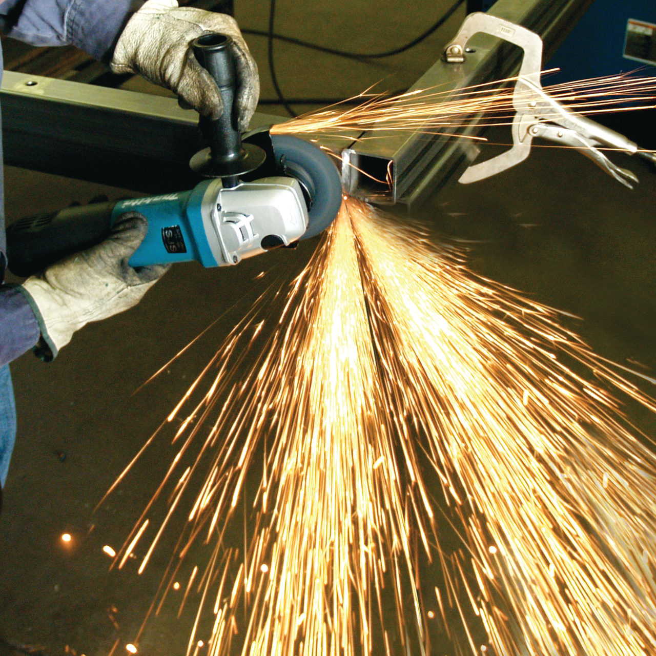 Makita 9565PCV SJS High Power Paddle Switch Angle Grinder, 5