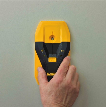 DEWALT DEWDW0150 11/2in Deep Stud Finder AtlasMachinery