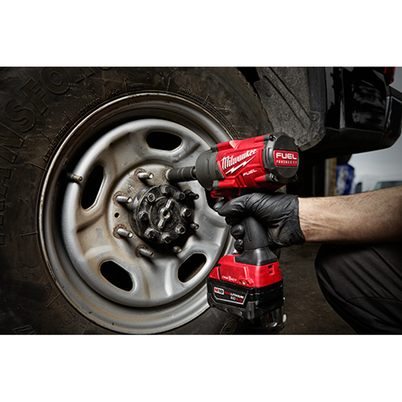 Milwaukee MIL-2769-22 M18 Fuel 1/2In Ext. Anvil Controlled Torque Impact  Wrench w/ ONE-KEY 2x XC5.0Ah Kit Atlas-Machinery