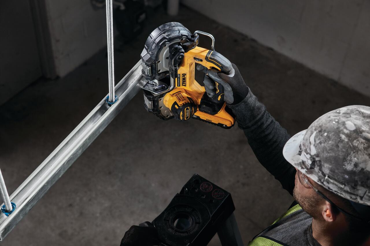 DEWALT DEW-DCS377B ATOMIC 20V MAX 