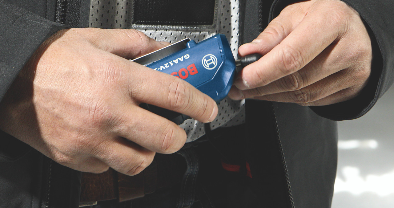 Bosch BOSGHJ12V 12V Max Heated Jacket Kit with Portable Power Adapter AtlasMachinery