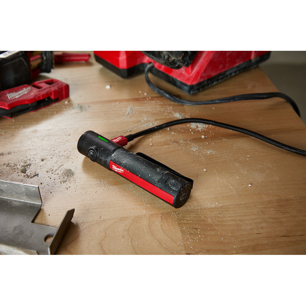 Milwaukee MIL-2011R Rechargeable 500L Everyday Carry Flashlight