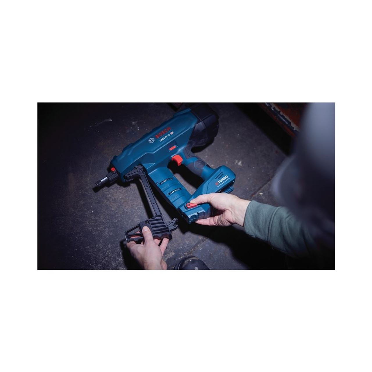 Bosch BOS GNB18V 12K14 18V Concrete Nailer Kit with 1 CORE18V 8.0Ah High Performance Battery