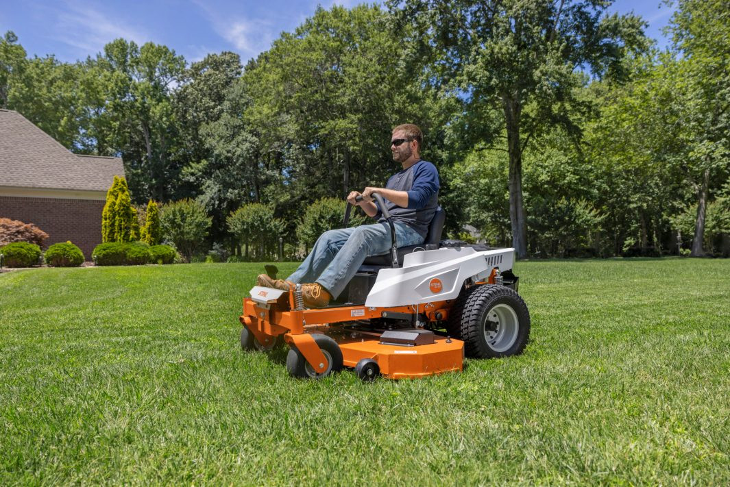 Stihl STIHL-RZ152 RZ Zero Turn Mower - Atlas-Machinery