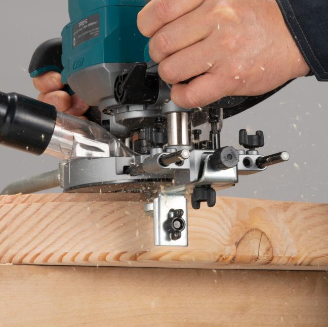 Makita MAK-RP001GZ01 40V MAX XGT Brushless 1/2in Plunge Router
