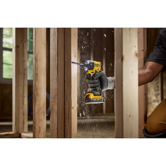 DEWALT DEWDCF870B 20V MAX XR Brushless Cordless 1/4in Quiet Hydraulic