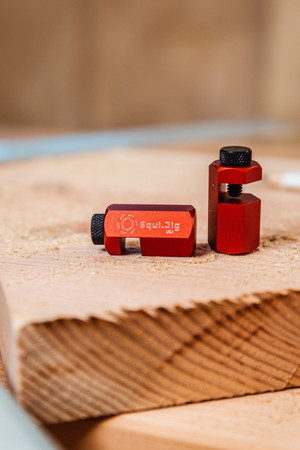 StealthMounts SM-SQUI-JIG-1.5-RED  1-1/2in Framing Jigs - Red