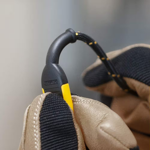 DEWALT DEW-DXMA1311362 4 ft. Reinforced Braided Cable for USB-C