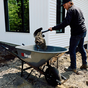 Garant GRA-85638 D-Handle Round Point Shovel, Fiberglass Handle