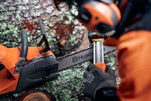 Husqvarna HUSQ-547404535 2-in-1 Filing Guide