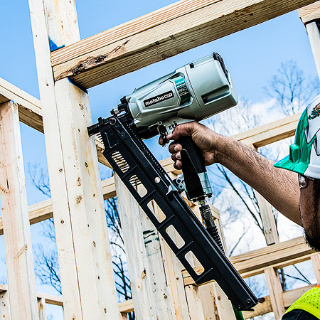 Metabo HPT HPT-NR83A5  3-1/4in Stick Framing Nailer (Plastic Collated Round Head Nails)