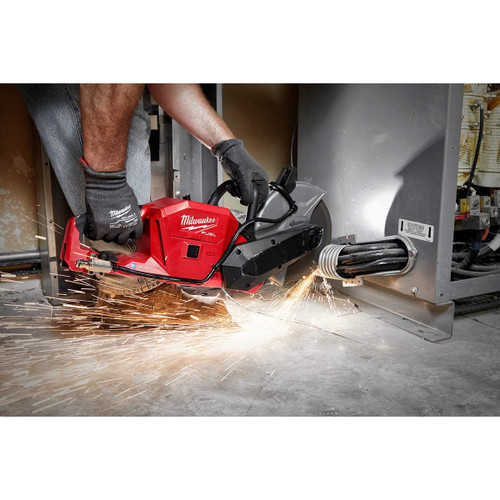 Milwaukee MIL-2786-22HD M18 FUEL Brushless Cordless 9in Cut-Off Saw with ONE-KEY 2x 12.0Ah Kit
