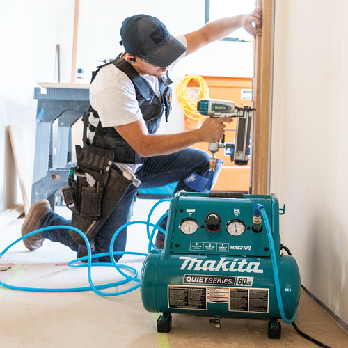 Makita MAK-MAC210Q Quiet Series, 1 HP, 2 Gallon, Oil-Free, Electric Air Compressor