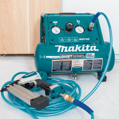 Makita MAK-MAC210Q Quiet Series, 1 HP, 2 Gallon, Oil-Free, Electric Air Compressor