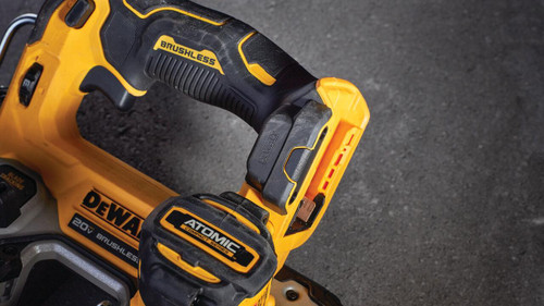 DEWALT DEW-DCS377B ATOMIC 20V MAX Brushless Cordless 1-3/4in Sub Compact Bandsaw (Bare Tool)