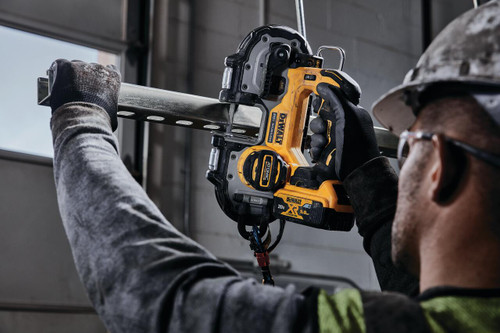 DEWALT DEW-DCS377Q1 ATOMIC 20V MAX Brushless Cordless 1-3/4in Bandsaw 4.0Ah Kit