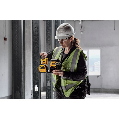DEWALT DEW-DCLE34520GB 20V MAX Cordless 5-Spot Green Line Laser Kit