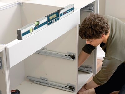 Bosch BOS-GIM 60 24in Digital Level (Inclinometer)