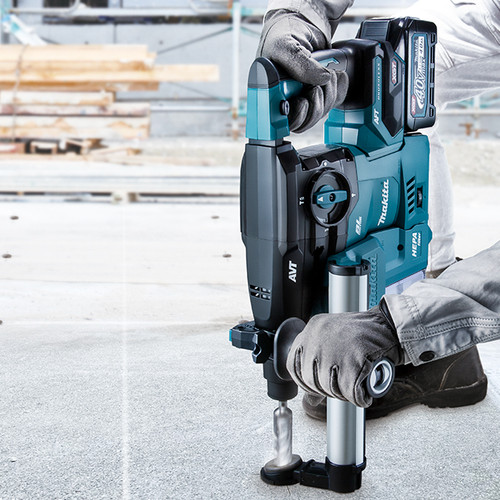 Makita MAK-HR008GZ05 40V XGT 1-3/16in SDS Plus Rotary Hammer With DX10 Dust Extraction Attachment (Bare Tool)