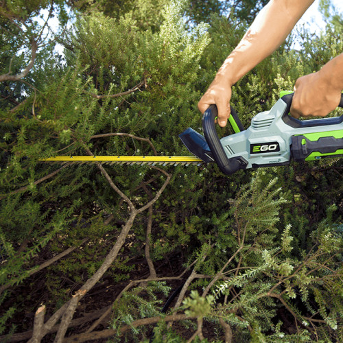 EGO Power EGO-HT2411 POWER+ 56V Brushless 24in Hedge Trimmer 2.5Ah Kit