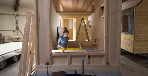 Stabila STAB-29459 36-59in Type 80T Extendable Level