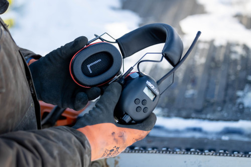 ISOtunes ISO-IT-91 Air Defender Am/Fm Earmuff