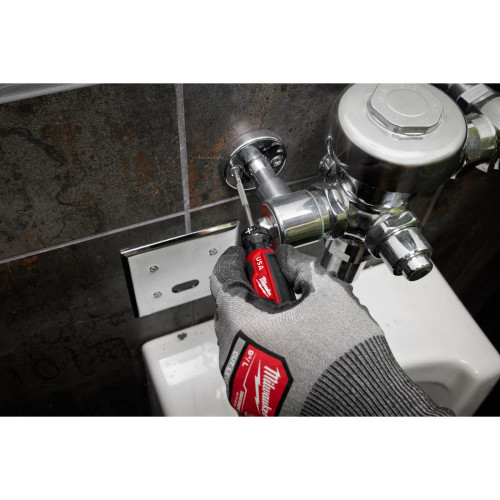 Milwaukee MIL-MT203 6in Cushion Grip Screwdrivers PHILLIPS 3 - USA