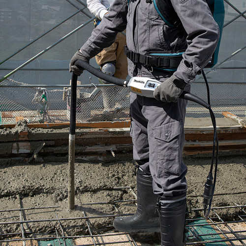 Makita MAK-VR004CZ 36V ConnectX 2in x 9.8 ft Concrete Vibrator, Bare Tool