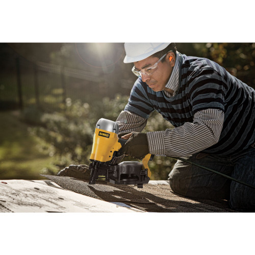 DEWALT DEW-DW46RN Coil Roofing Nailer
