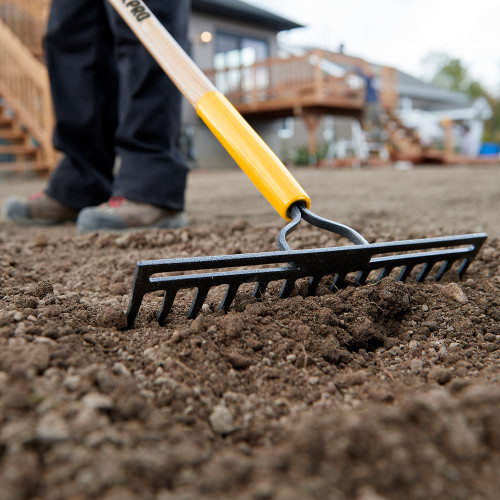 Garant GRA-GCR14 Double Back Level Rake Wood Handle