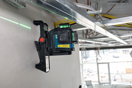 Bosch BOS-GLL300-42GL 3.7V 360Deg Green-Beam Three-Plane Leveling and Alignment Laser with 3.0Ah Battery