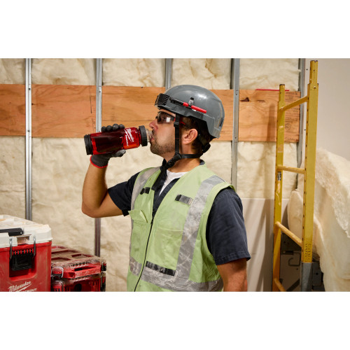 Milwaukee MIL-48-22-8371XX 25OZ PACKOUT Bottles with Chug Lid