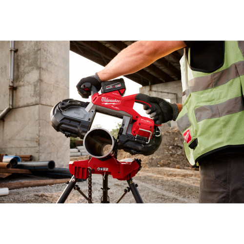 Milwaukee MIL-2929S-22 M18 FUEL Dual Trigger Deep Cut Band Saw 2x5.0Ah Kit