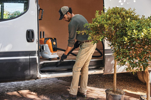 Stihl STIHL-SEA100 SEA 100 Battery Vacuum