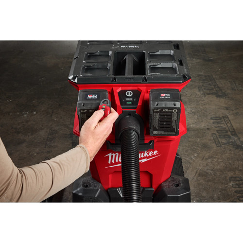 Milwaukee MIL-0926-20 M18 FUEL NEXUS Dual Battery Wet/Dry Vacuum Motor Head with PACKOUT Compatibility & VACLINK