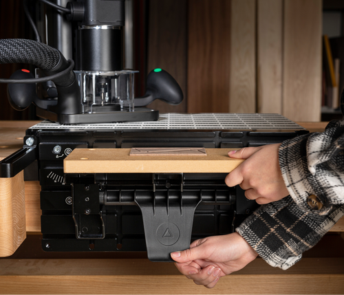 Shaper SHA-SO2-NN-SW1-AA-SCFP1-AJ-NN-SU1-WSUK1 Shaper Origin with Workstation, Benchpilot and Shelf Upgrade Kit