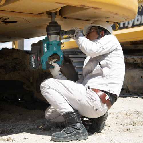 Makita MAK-TW010GT202 40V MAX XGT 1in Long Anvil Impact Wrench 2x 5.0Ah Kit