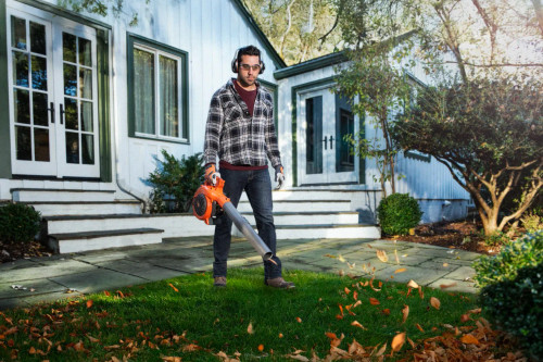 Husqvarna HUSQ-952711925 125B 28cc Gas Handheld Leaf Blower