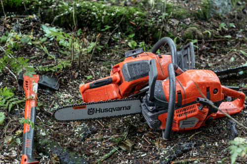Husqvarna HUSQ-967690818 550 XP Mark II Gas 50.1cc 18in Chainsaw