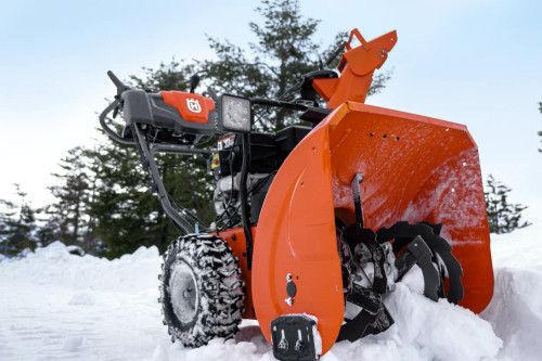 Husqvarna HUSQ-970528602 ST 224 24in Two-Stage Gas Snow Blower
