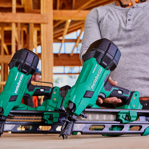 Metabo HPT HPT-NR1890DCAM-380083M 18V MultiVolt 30° 3-1/2in Paper Tape Framing Nailer 4.0Ah + 5.0Ah Kit