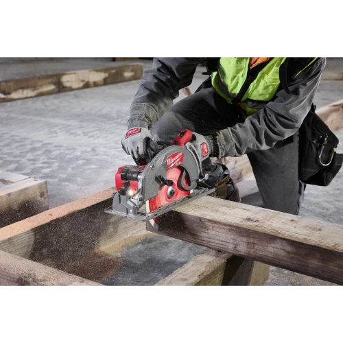 Milwaukee MIL-3026-21HD M18 FUEL 18V 10-1/4in Rear Handle Circular Saw 12.0Ah Kit