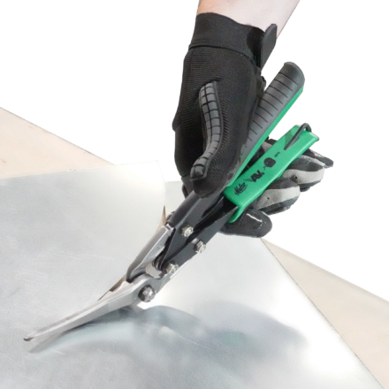Malco MAL-AV73 Long Cut AVs Right Offset Metal Cutting Snip 2-1/4in Green Grip