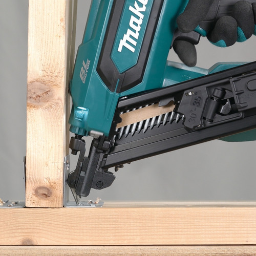Makita MAK-DBN640Z 18V 2-1/2in Metal Connector Nailer Bare Tool