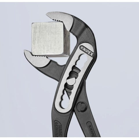 Knipex Alligator 12in Water Pump Pliers application