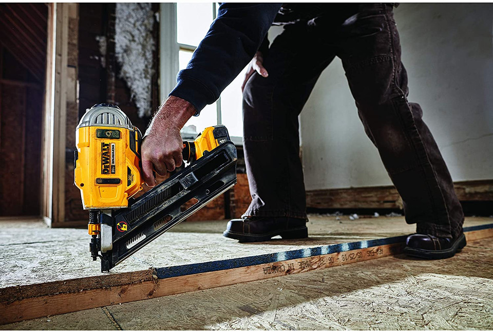 DEWALT DEWDCN692B GEN3 20V MAX XR Brushless Dual Speed Framing Nailer