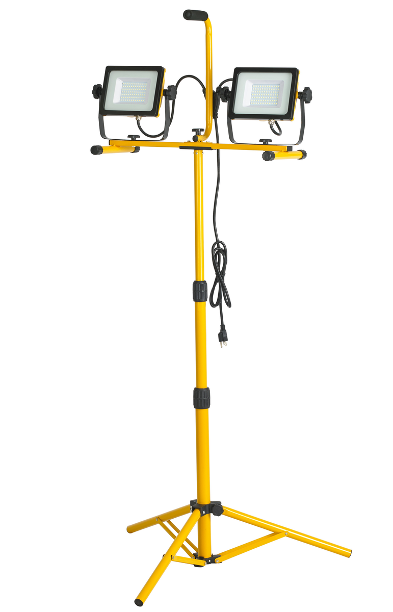 Southwire SOU-CSW5X2 10,000 Lumen Dual Head LED Work Light with Tripod
