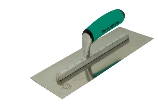 Circle Brand CBFLAT-TROWEL-SIGNATURE Signature Series 4-1/2in x 12in Flat Finishing Trowel with ErgoGrip Handle